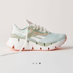 Reebok Floatzig 1 EUC